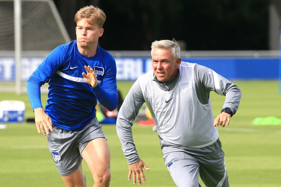 Hertha BSC mit Co Trainer Olaf Janssen