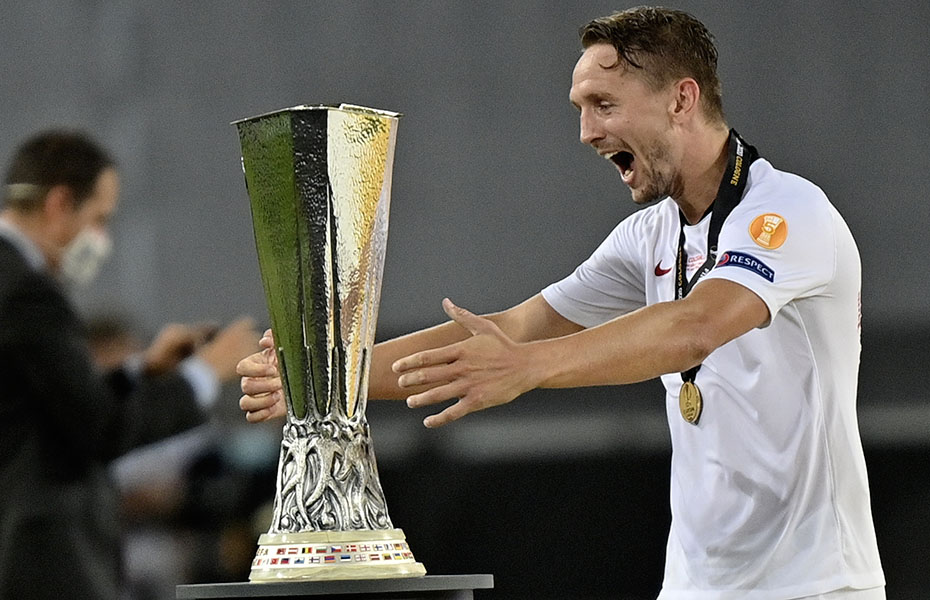Luuk-de-Jong-sevilla-betsson