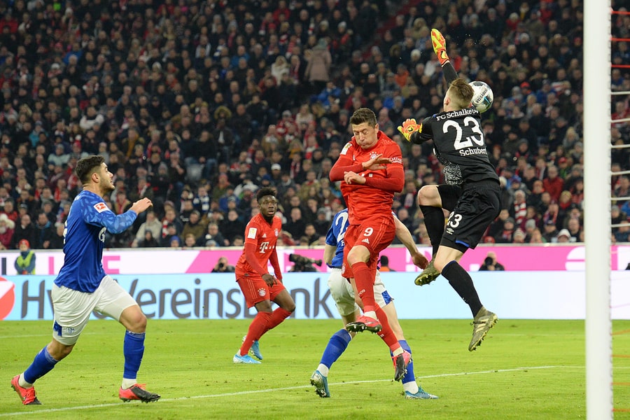 Schalke Keeper Schubert