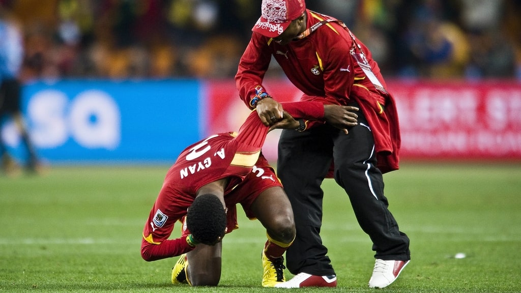 Asamoah Gyan verschießt