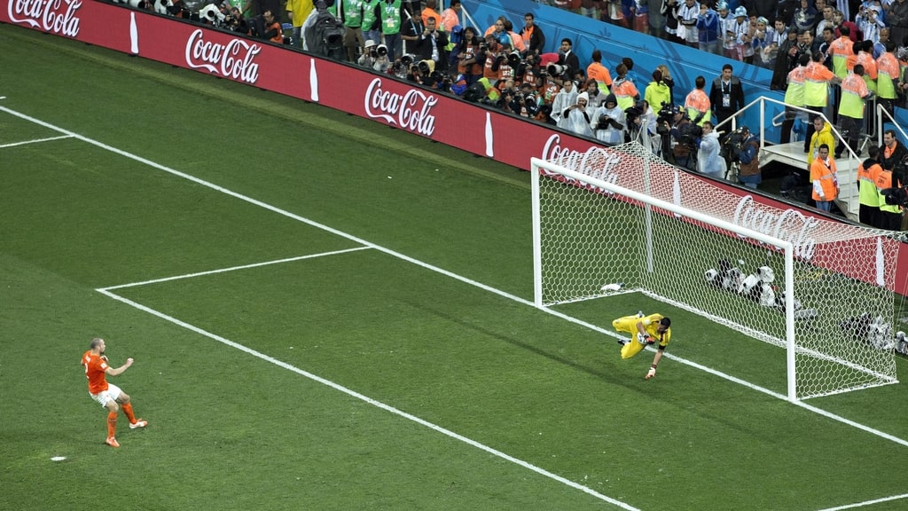 Ron Vlaar vs. Sergio Romero