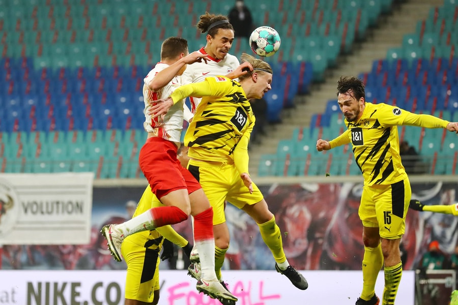 Erling Haaland Bundesliga Kopfball gegen RB Leipzig